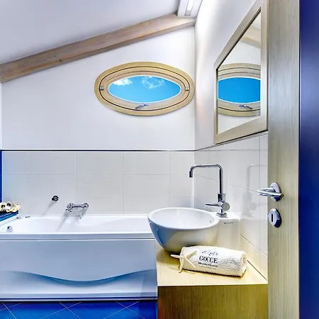 Apartamento Acquamarina By Gocce - Stunning Ocean Views *